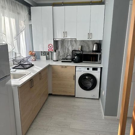 Studio Home 奥内什蒂 外观 照片